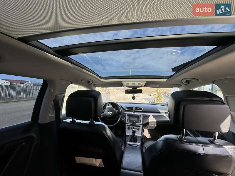 Универсал Volkswagen Passat 2014 в Одессе