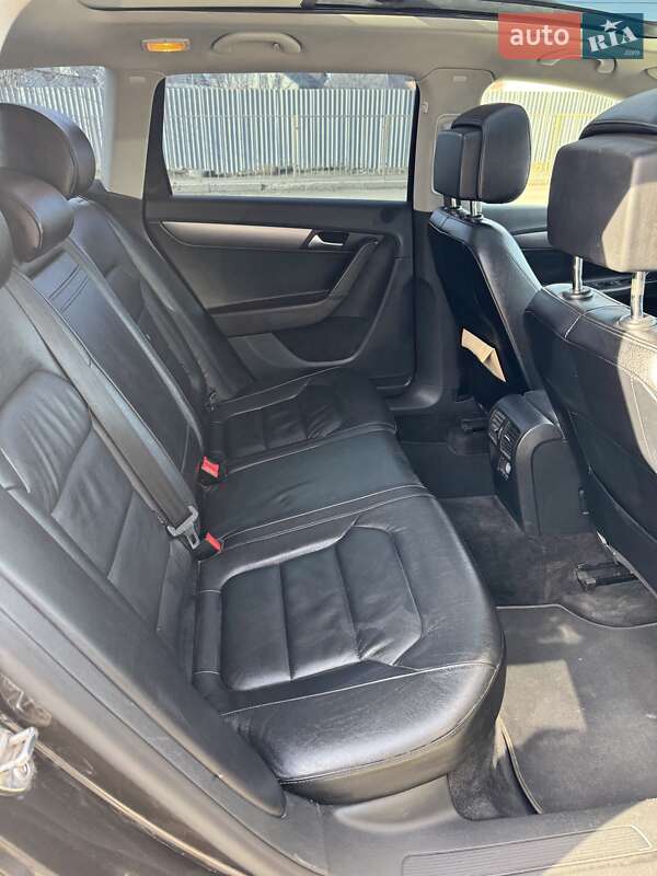 Универсал Volkswagen Passat 2014 в Одессе