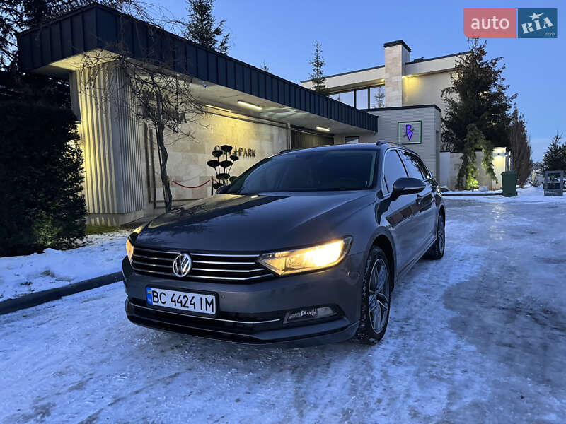 Универсал Volkswagen Passat 2016 в Львове фото 15 Универсал Volkswagen Passat 2016 в Львове