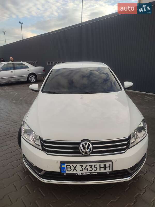 Седан Volkswagen Passat 2011 в Каменец-Подольском