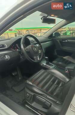 Седан Volkswagen Passat 2011 в Каменец-Подольском