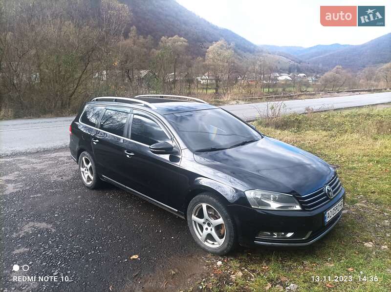Універсал Volkswagen Passat 2011 в Міжгір'ї