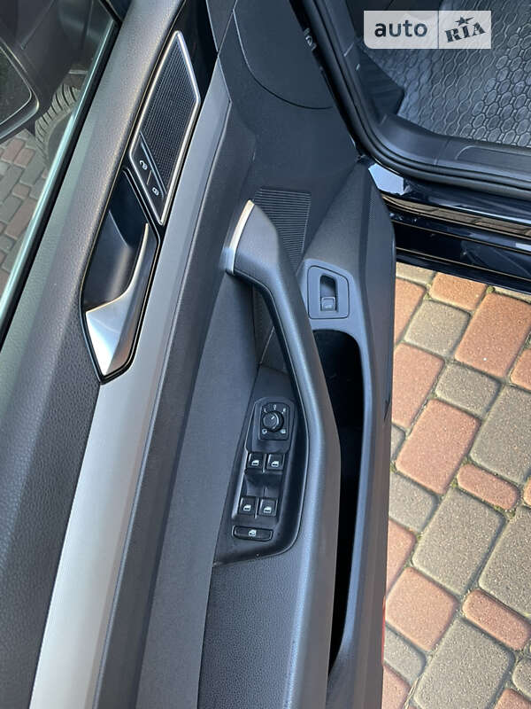 Универсал Volkswagen Passat 2015 в Умани