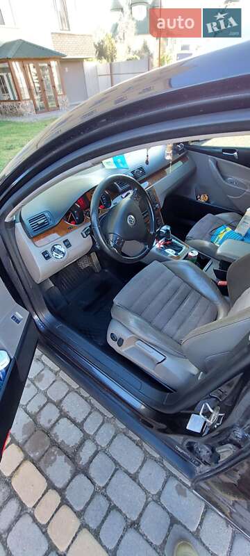 Универсал Volkswagen Passat 2006 в Львове