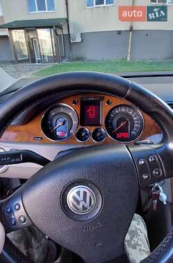 Универсал Volkswagen Passat 2006 в  фото 11 Универсал Volkswagen Passat 2006 в