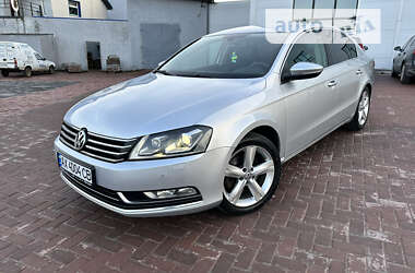 Volkswagen Passat 2011