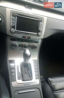 Универсал Volkswagen Passat 2013 в Броварах