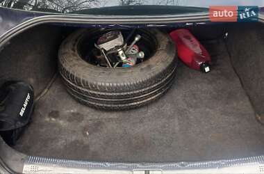 Седан Volkswagen Passat 2003 в Киеве