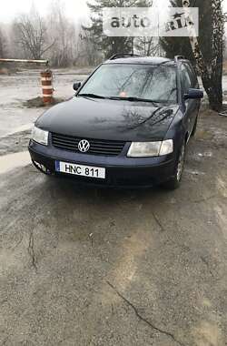 Універсал Volkswagen Passat 1998 в Коростені