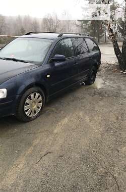 Універсал Volkswagen Passat 1998 в Коростені