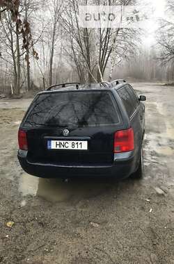 Универсал Volkswagen Passat 1998 в Коростене