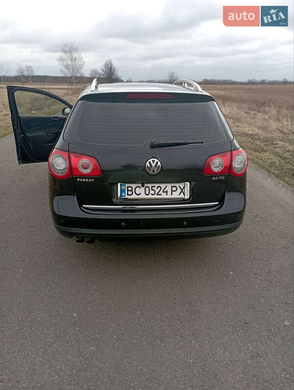 Універсал Volkswagen Passat 2007 в Мостиській