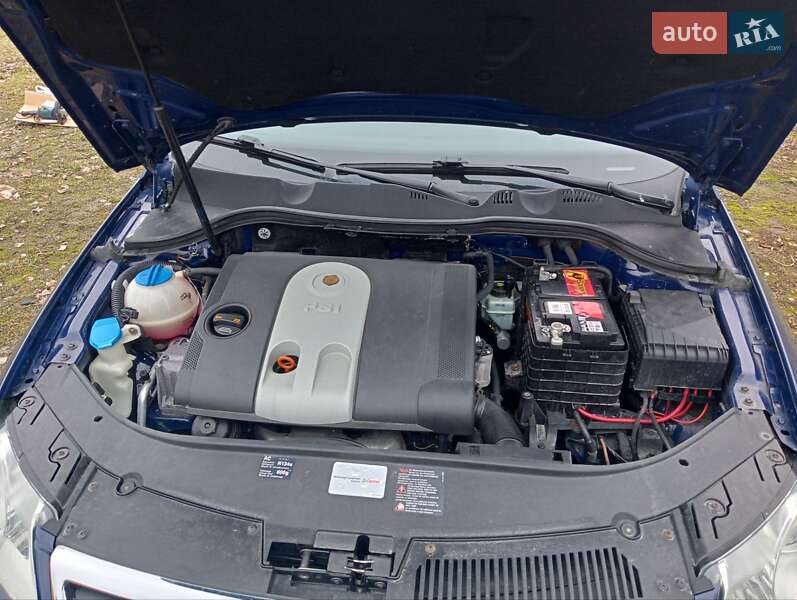 Універсал Volkswagen Passat 2006 в Василькові