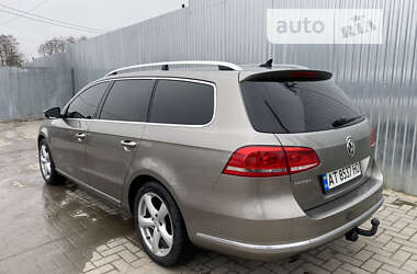 Універсал Volkswagen Passat 2012 в Коломиї