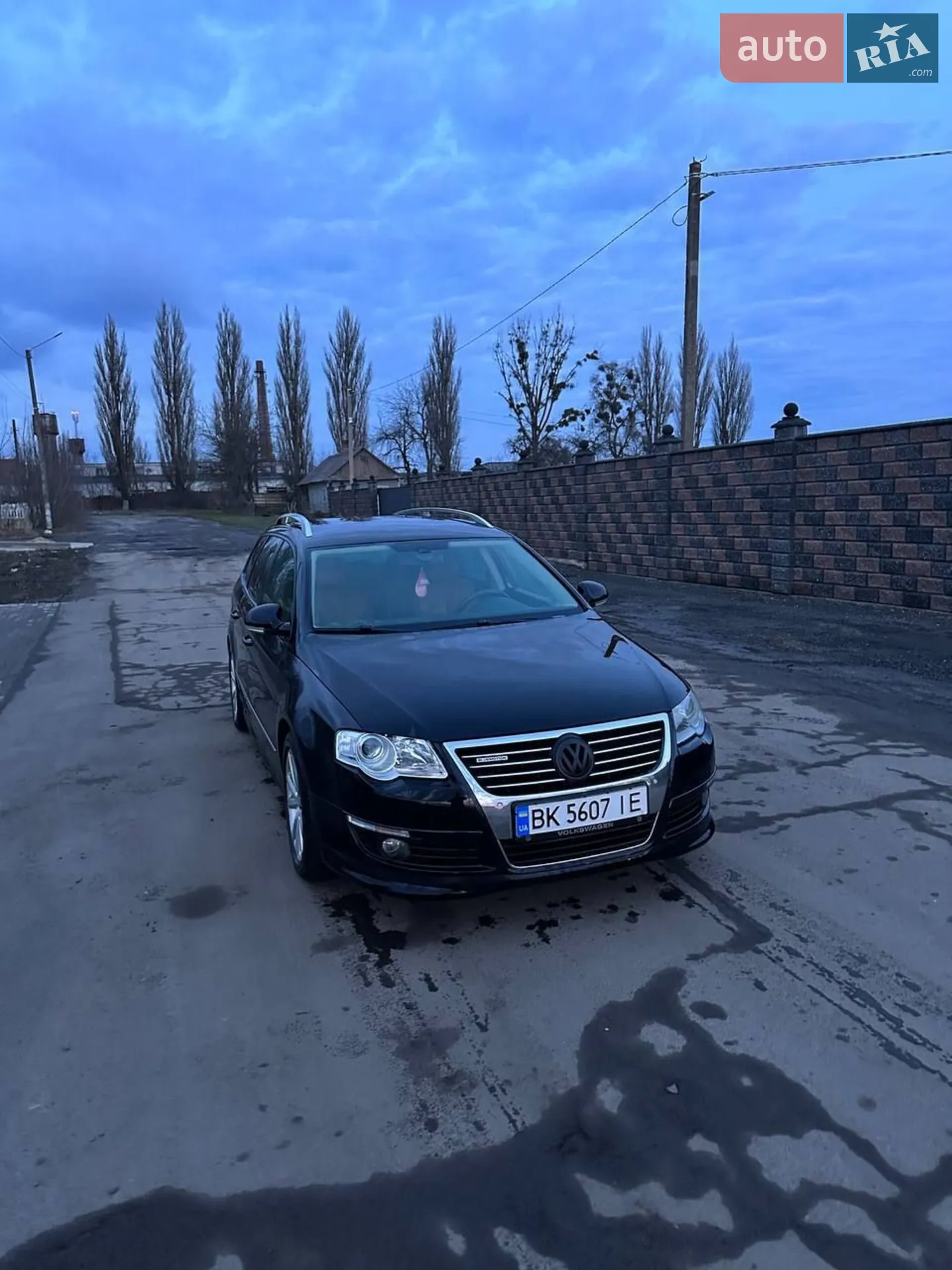 2010 Volkswagen Passat - фото 1