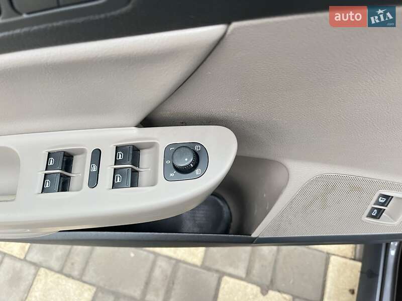 Универсал Volkswagen Passat 2008 в Баштанке фото 11 Универсал Volkswagen Passat 2008 в Баштанке