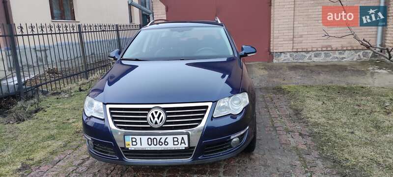 Універсал Volkswagen Passat 2008 в Полтаві