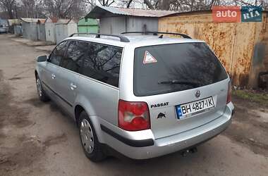 Універсал Volkswagen Passat 2002 в Одесі