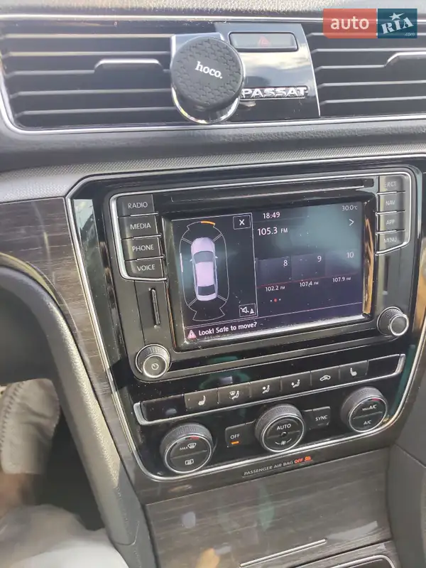 Volkswagen Passat 2018 VIN 1VWCA7A33JC044678 фото оголошення 12 з 79