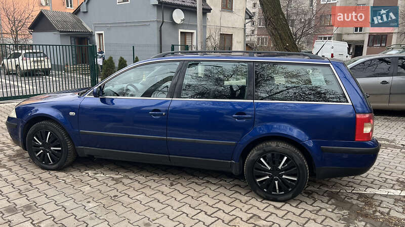 Універсал Volkswagen Passat 2001 в Чернівцях