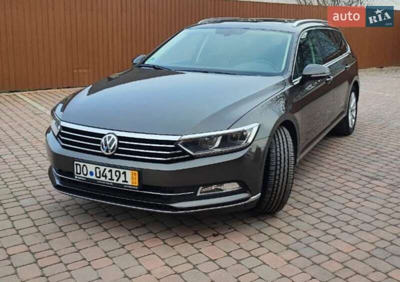 Универсал Volkswagen Passat 2018 в Киеве