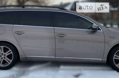 Универсал Volkswagen Passat 2011 в Полтаве