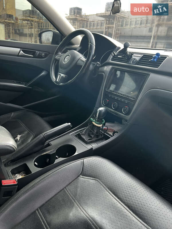Седан Volkswagen Passat 2015 в Кривому Розі