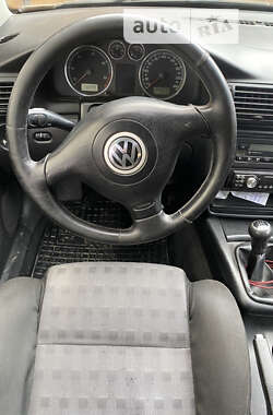 Седан Volkswagen Passat 2002 в Турке