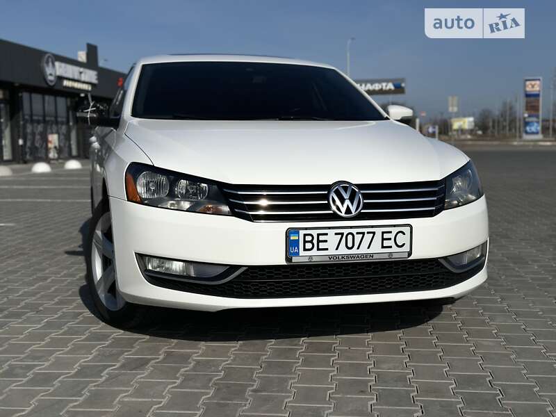 Седан Volkswagen Passat 2013 в Николаеве