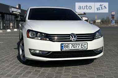 Седан Volkswagen Passat 2013 в Николаеве