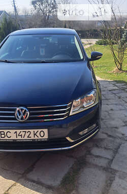 Volkswagen Passat 2011