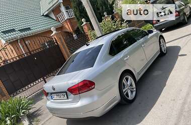 Седан Volkswagen Passat 2012 в Киеве