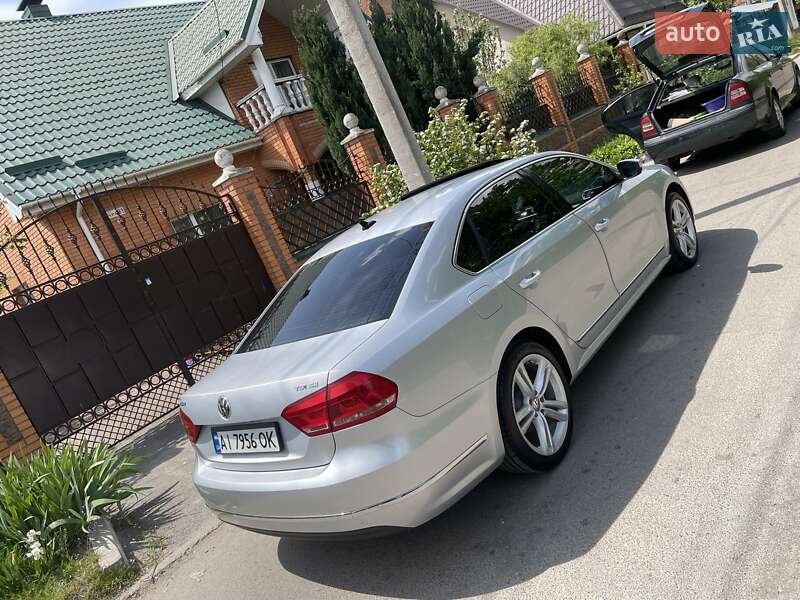 Седан Volkswagen Passat 2012 в Белой Церкви