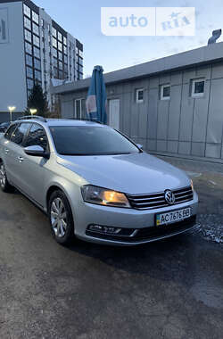 Универсал Volkswagen Passat 2013 в Луцке