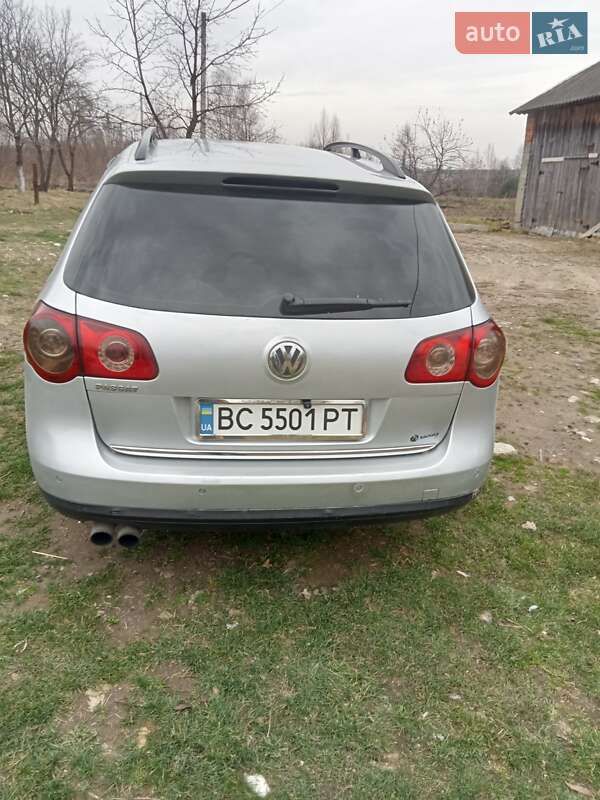 Универсал Volkswagen Passat 2005 в Львове