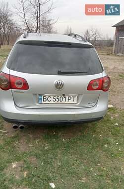 Универсал Volkswagen Passat 2005 в 