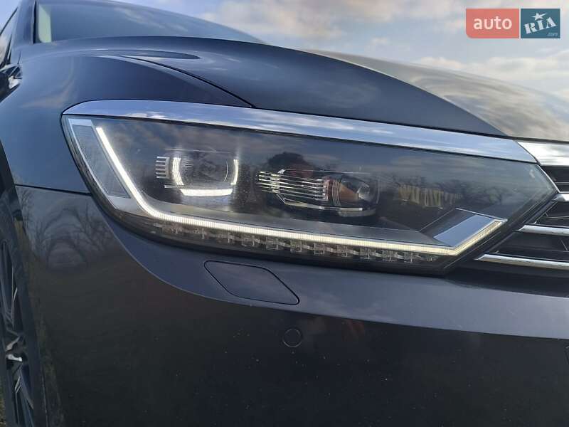 Универсал Volkswagen Passat 2018 в Новгородке