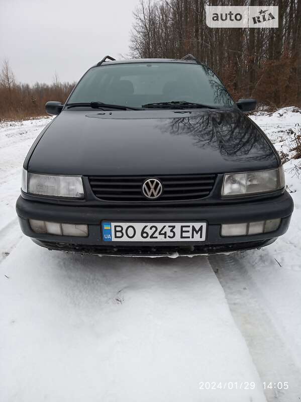 Универсал Volkswagen Passat 1996 в Виньковцах