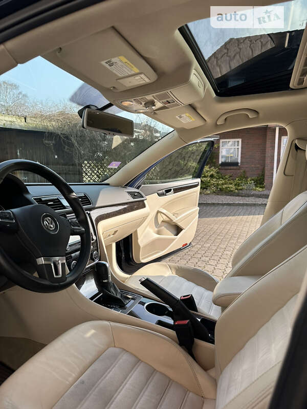 Седан Volkswagen Passat 2013 в Киеве фото 29 Седан Volkswagen Passat 2013 в Киеве
