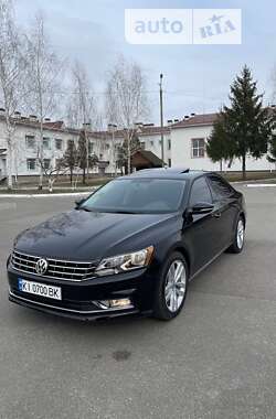 Седан Volkswagen Passat 2018 в Киеве