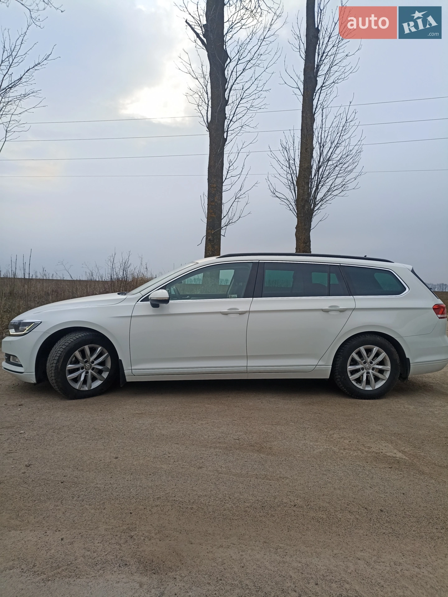 2016 Volkswagen Passat - фото 1