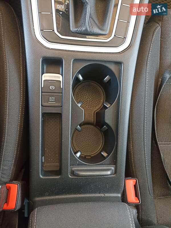 Универсал Volkswagen Passat 2016 в Шаргороде