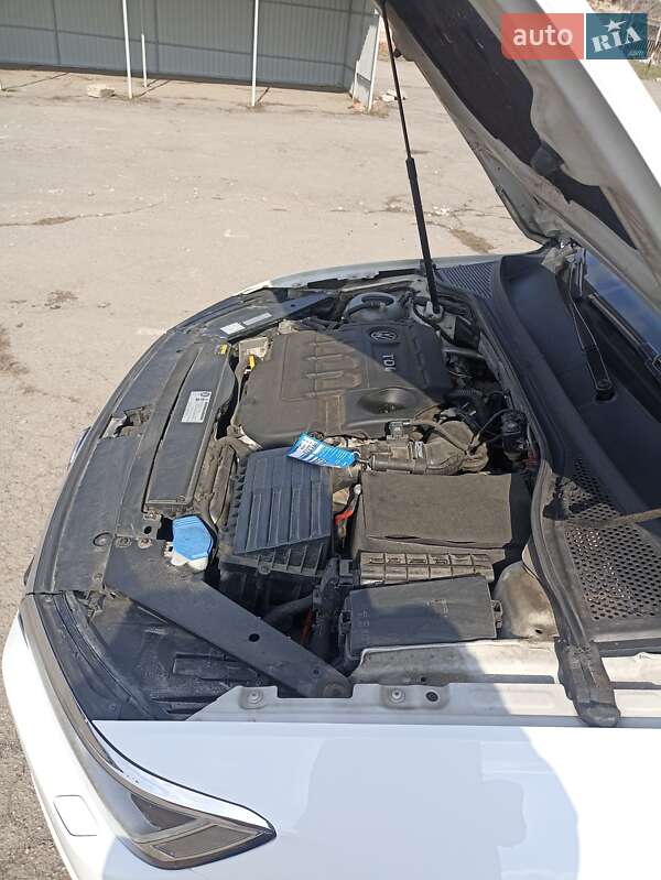 Универсал Volkswagen Passat 2016 в Шаргороде