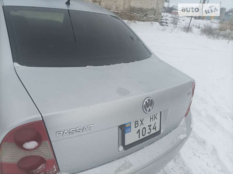 Седан Volkswagen Passat 2001 в Городенке