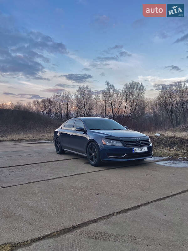 Седан Volkswagen Passat 2011 в Полтаве