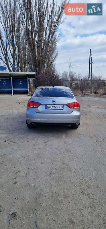 Седан Volkswagen Passat 2013 в Лозовой