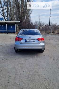 Седан Volkswagen Passat 2013 в Лозовій