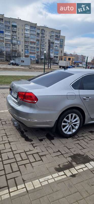 Седан Volkswagen Passat 2013 в Лозовой