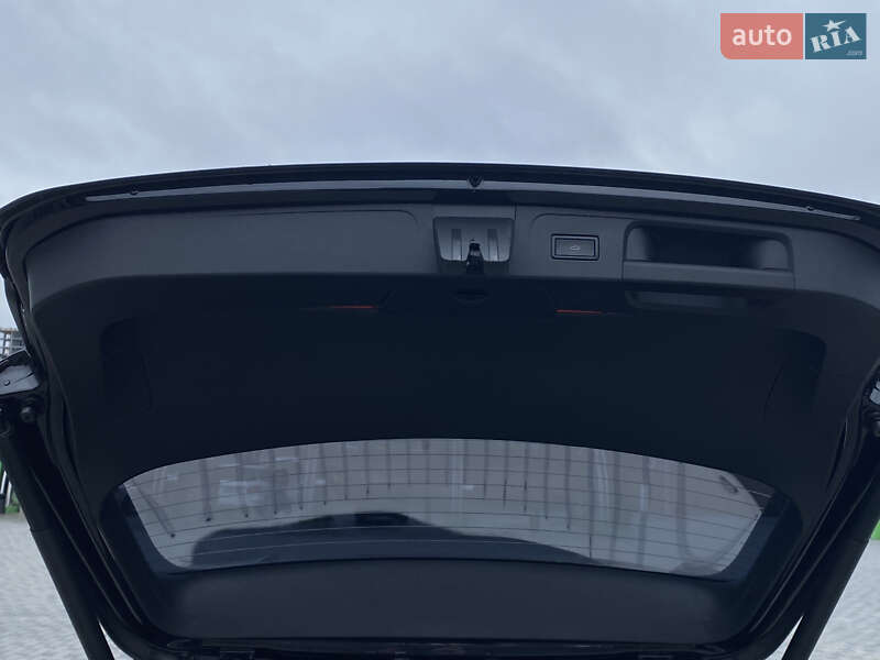 Універсал Volkswagen Passat 2017 в Кропивницькому