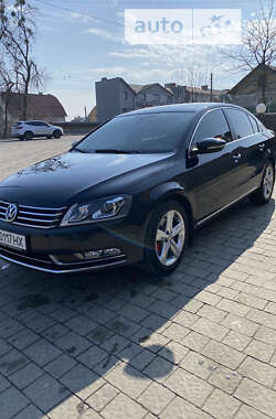 Volkswagen Passat 2011